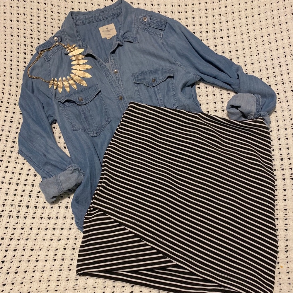 Striped mini skirt